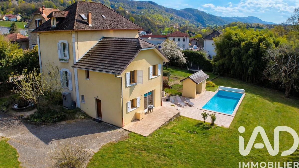 maison à La Bridoire