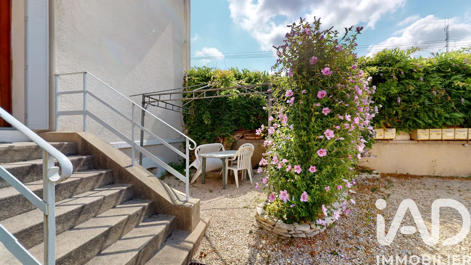 Vente appartement à Auxerre (89000) : appartement 5 pièces 128 m² - 2001397 — 2