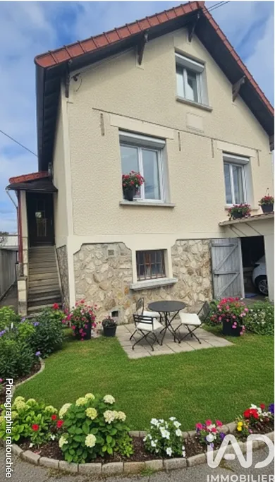 House in Noisy-le-Grand (93160)