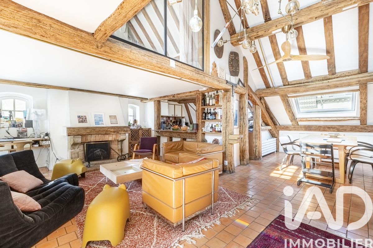 Appartement 4 pièces de 105 m² à Paris (75004)