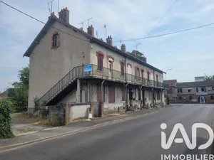 Immeuble à Gueugnon (71130)