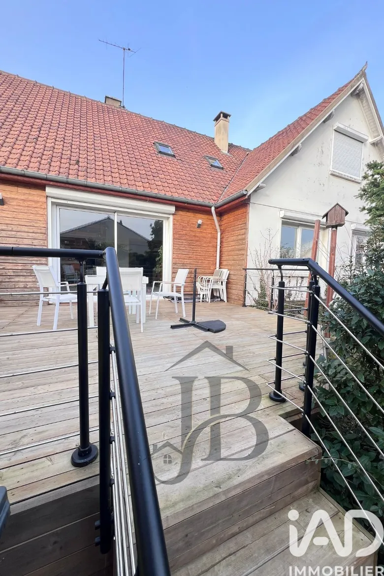 Maison 7 pièces 158 m² · à Pont-de-l'Arche · 158 m² · 293 000 €
