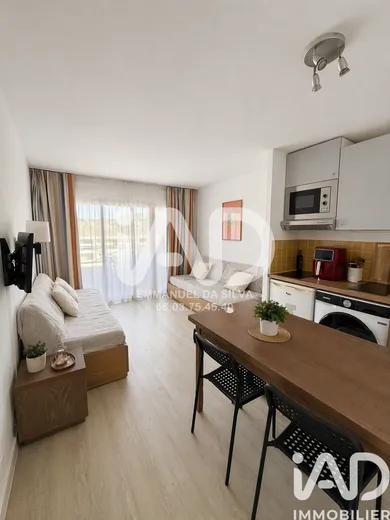 Apartment in Cannes (06150)