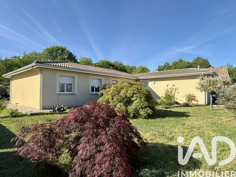 Maison 4 pièces 100 m² · à Le Barp · 100 m² · 360 000 €