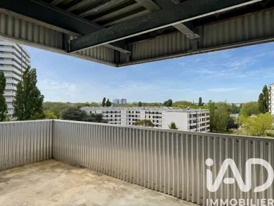Apartment in Nantes (44200)