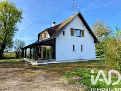 Pavillon à Flavy-le-Martel (02520)