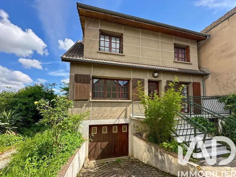 Maison 5 pièces 121 m² · à Malay-le-Grand · 121 m² · 189 500 €