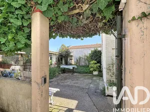 Maison traditionnelle à Nanterre (92000)