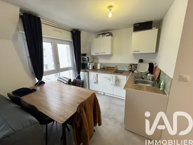 Apartment in Vannes (56000)