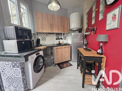 Townhouse in Paris (75010)