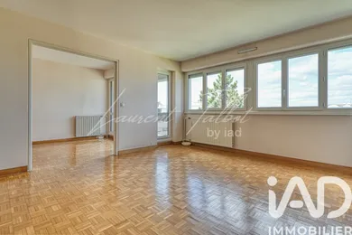 Apartment in Carrières-sur-Seine (78420)