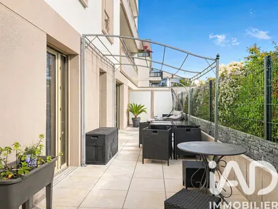 Apartment in Saint-Cyr-l'École (78210)