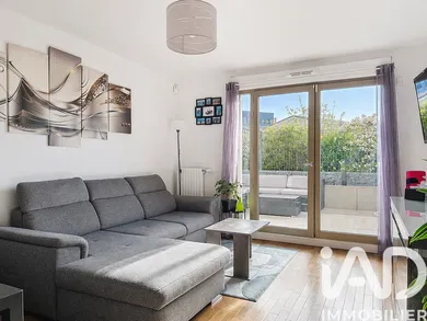 Apartment in Saint-Cyr-l'École (78210)