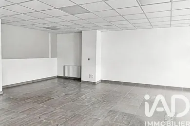 Commercial walls in Rambouillet (78120)