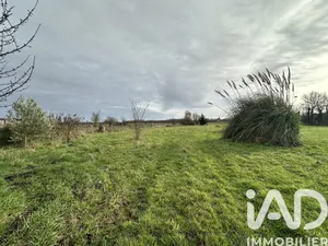 Terrain à bâtir à Saint-Martin-de-Sanzay (79290)