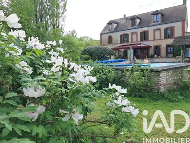 Maison de campagne à Bellechaume (89210)