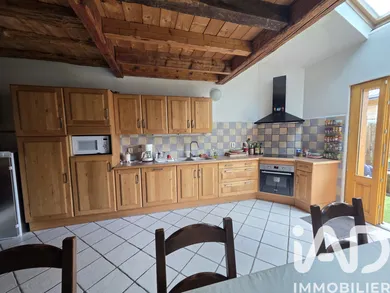 Village house in Sainte-Hélène-du-Lac (73800)