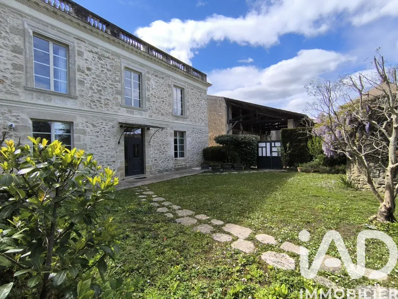 Maison 5 pièces 153 m² · à Barsac · 153 m² · 485 000 €