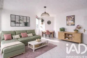 Apartment in Saint-Germain-en-Laye (78100)