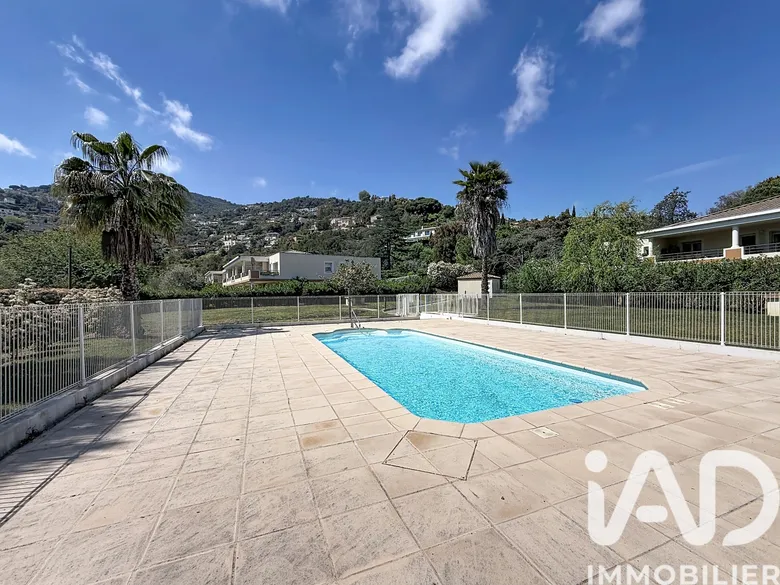 Appartement 2 pièces 48 m² · à Mandelieu-la-Napoule · 48 m² · 260 000 €