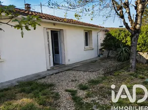 Village house in Saint-Aigulin (17360)