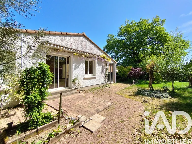 Maison 7 pièces 139 m² · à Bressuire · 139 m² · 208 000 €
