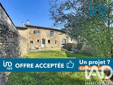 Maison de village à Saint-Appolinard (42520)