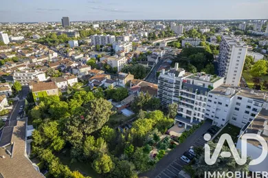 Appartement à Bordeaux (33200)