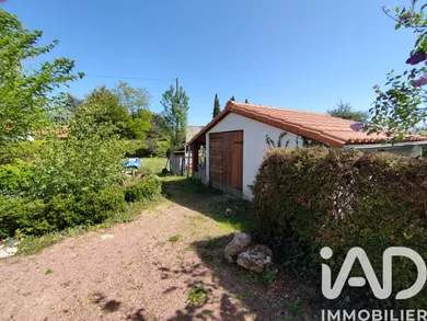 Maison traditionnelle à Bressuire (79300)