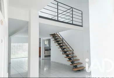 Maison à Bordeaux (33800)