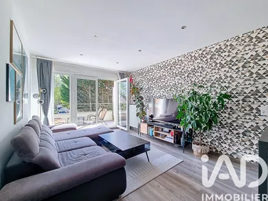 Appartement à Combs-la-Ville (77380)