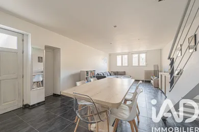 Townhouse in Esbly (77450)