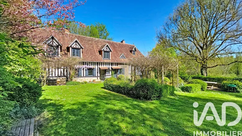 Maison 7 pièces 148 m² · à Le Renouard · 148 m² · 390 000 €