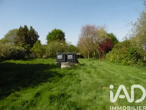 Land in Saint-Léger-des-Prés (35270)