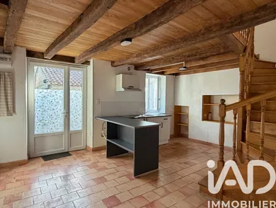 Maison de ville à Val-de-Bonnieure (16230)