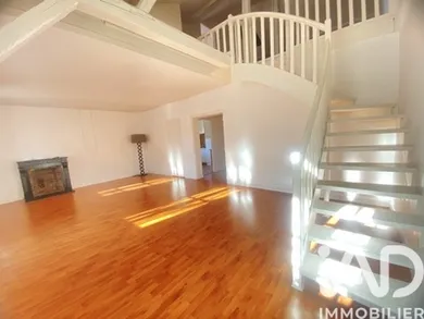 Duplex in Vichy (03200)