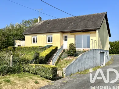 Maison traditionnelle à Saint-Clair-sur-l'Elle (50680)