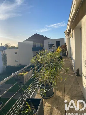 Apartment in Tours (37100)