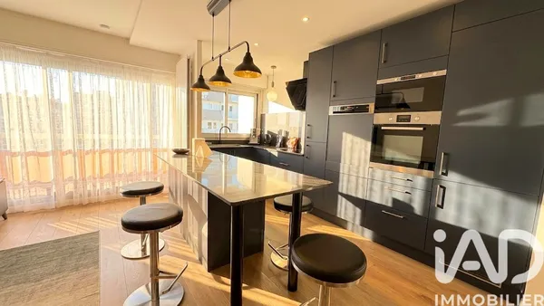 Appartement à Clichy (92110) photo 2