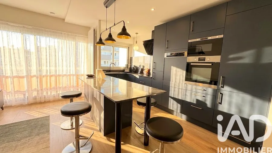 Appartement à Clichy (92110) photo 3