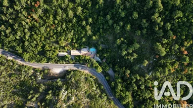 Hotel in AURIOL (13390)