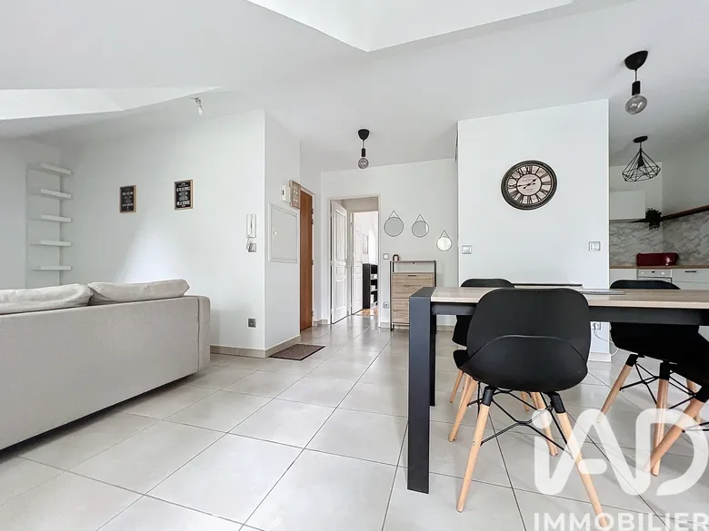Appartement 2 pièces 56 m² · à Linas · 56 m² · 900 €/mois