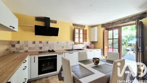 Maison de village à Rustrel (84400)