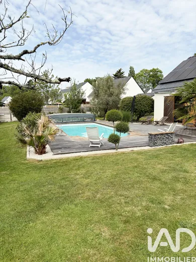 Maison d'architecte à La Chapelle-des-Marais (44410)