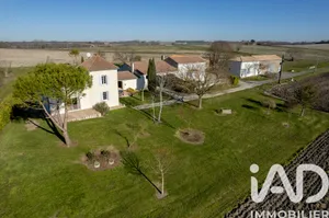 Domaine à Mirambeau (17150)