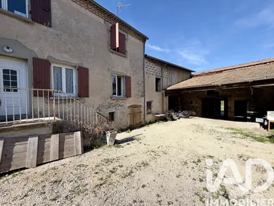 Traditional house in Saint-Jean-de-Muzols (07300)