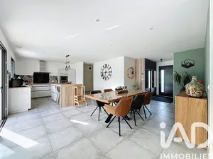 House in Cram-Chaban (17170)