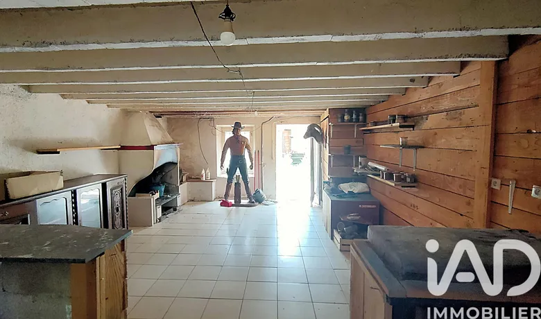 Maison 4 pièces 101 m² · à Labastide-Rouairoux · 101 m² · 50 000 €