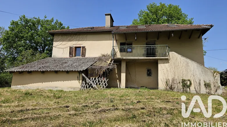 Maison 5 pièces 95 m² · à Saint-Étienne-de-Maurs · 95 m² · 148 000 €