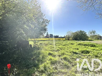 Terrain à bâtir à Langrolay-sur-Rance (22490)